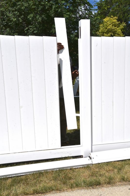 Privacy Fence Construction in Rockford, IL
